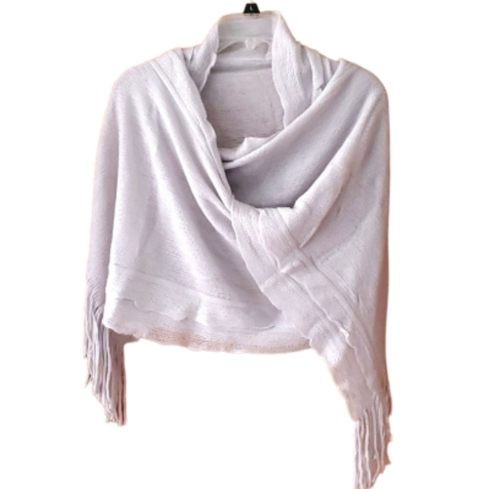 Layers by Lizden NWT Marvelush Womans Delicate Fringe Scarf In‎ Pewter